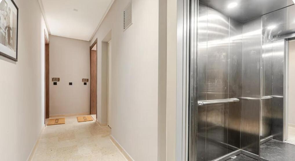 Lumineux Avec Terrasse Appartement Casablanca